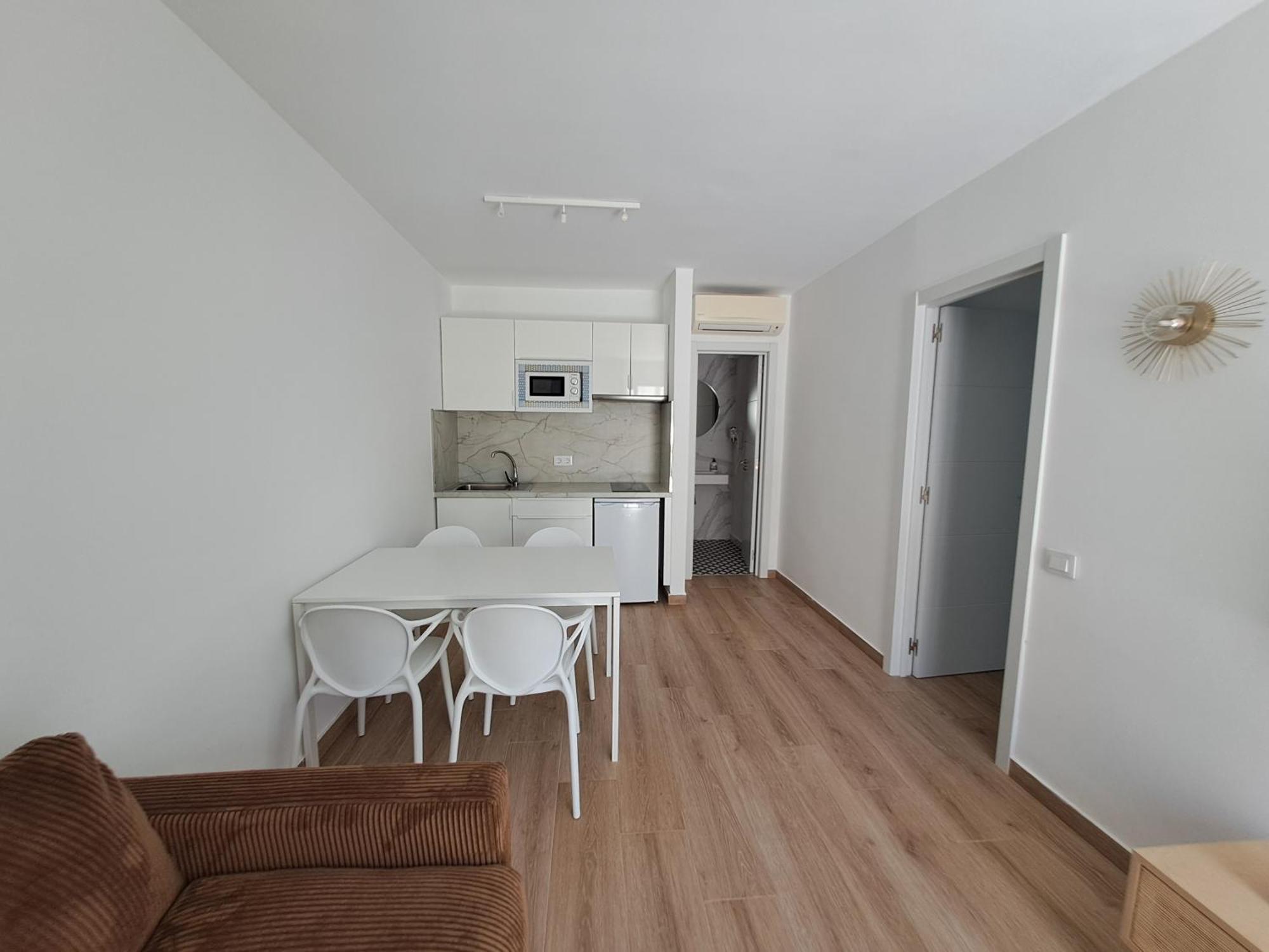 Homeforguest Apartamento Alisios 1 Con Piscina En Corralejo Ngoại thất bức ảnh